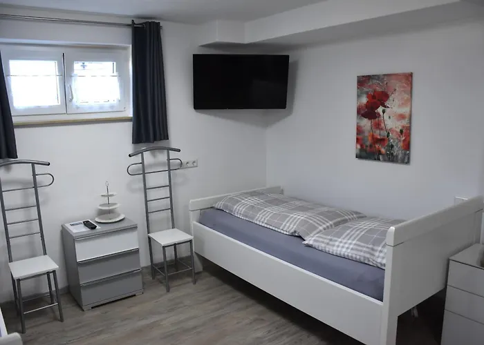 Monteurzimmer Im Rosengarten *